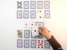 The player to the left of the dealer will go first. How To Play Trash 4 Steps With Pictures Wikihow Card Games For Kids Card Games Math Card Games