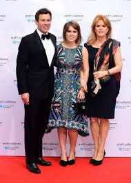 Sarah Ferguson Sie Verteidigt Tochter Eugenie Nach Hochzeitskritik Prinzessin Eugenie Sarah Ferguson Royal Princess