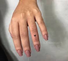 Smalltattoos Tiny Tattoos For Girls Tiny Heart Tattoos Small Heart Tattoos