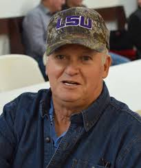 Our Jamie-Lynn gained her angel wings this morning. She lived more in 15  and a half years than most do in their whole lives. She lived her full  life. She was not