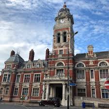 Last and next matches, top scores, best players, under/over stats, handicap etc. Eastbourne Town Hall Stadthalle In Eastbourne