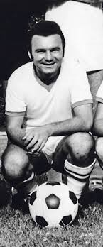 In fact, taking a walk after a meal can help your body move food out. Als Gerd Muller Uta Zur Meisterschaft Schoss