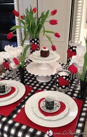 Black And White Table Setting Decor Black Forest Mini Cakes Recipe With Images Valentine Tablescape Valentine Table Decorations Table Setting Decor