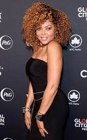 Taraji P Henson Launches Hair Care If I Didn T Go Into Acting I Would Ve Been A Cosmetologist Long Hair Updo Natural Hair Highlights Crotchet Hair
