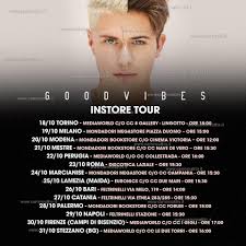 L'annuncio sui social della coppia parla di una scelta non facile: Benji E Fede A Bari Incontrano I Fan E Firmano Le Copie Di Good Vibes Instore Tour Camin Vattin