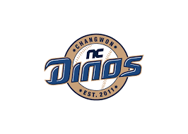 Louis gold and an outline was slowly phased in to replace the previous logo. Iir7zjo1ghdqdm