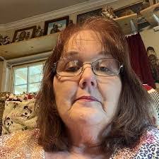 Carmella Yates's Instagram, Twitter & Facebook