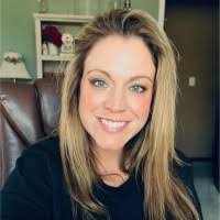 Nichole Lawson's Instagram, Twitter & Facebook