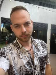 סובלים מסמול טוק? תנו צ'אנס לתרגיל הבא 👇 אני מאמין גדול בזה שככל שתכיר  יותר אנשים ככה יגדל הסיכוי שתיחשף להזדמנויות חדשות. רק שהקטע הוא שב"להכיר  אנשים" אני מתכוון לקפה מעמיק או