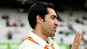 Pakistan bowler Umar Gul suffers knee injury in Lord's Bicentenary match