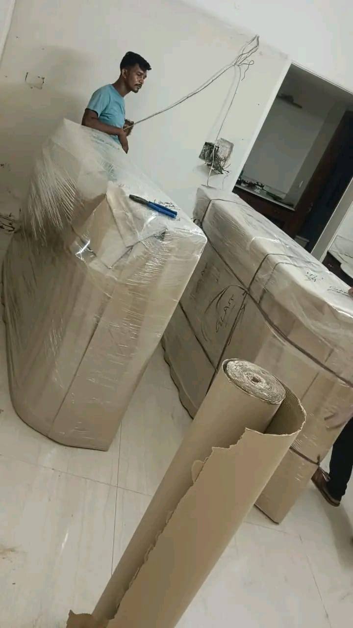 Moving from Delhi to Kolkata product image