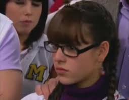 Atrévete a soñar" Parte II: Llegando a la ciudad (TV Episode 2009)