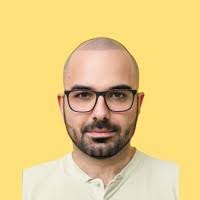 Alyssa Nuzzi's Instagram, Twitter & Facebook