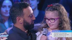 Vincenzo (clip officiel) music file uploaded on 1 year ago by soprano officiel. Cyril Hanouna Tpmp Emma Petite Fille Malade Realise L Un De Ses Reves Grace A Baba Et Soprano