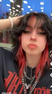 Inez Black (inezblack1297)