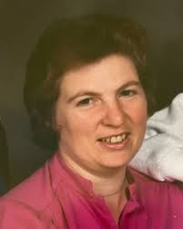 Helen Stamm's Instagram, Twitter & Facebook