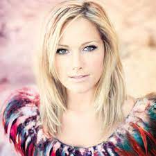 Helene fischer (born 5 august 1984) is a russian born german singer and entertainer. Helene Fischer Tour Announcements 2021 2022 Notifications Dates Concerts Tickets Songkick