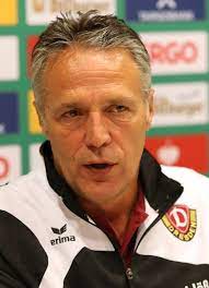 On saturday, bild issued a report referencing rumors that that neuhaus had already reached an agreement to join the bavarians next summer. Uwe Neuhaus Wikipedia