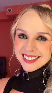 Fabulous weekend of gigs working with @andfinallyphilcollins 🎶 🎭 🙌🏻, So  much fun 🤩 wonderful audiences and so amazing to share the stage with such  awesome musicians 🩷⭐️🩷, I’m taking a well deserved ...