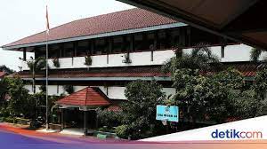 Daftar sma negeri terbaik di jakarta sekolah pilihan favorit unggulan dan berprestasi sma negeri 8 jakarta. 10 Sma Terbaik Se Jakarta Timur Pilihan Untuk Ppdb 2021 Nih