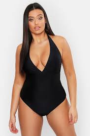 Accédez aux dernières tendances avec notre sélection pour femme, homme et enfant. Plus Stutzender Neckholder Badeanzug Boohoo