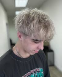 Turning up the heat with a fresh blonde look! 🔥💇‍♂️ #BlondeTransformation  #NewLook #blondehair #blondemen #salonlife #explorepage #schwarzkopf #wella  #framar #k18 #amika