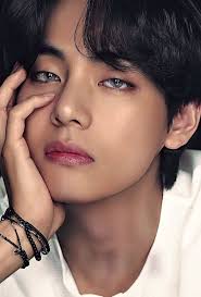 💜🐻🫰 #Taehyung