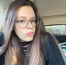 Hi! I'm ISO a photographer available either Thanksgiving, the day before,  or the day after to do a family style photo shoot in Northville, NY! I know  it's last minute and tough