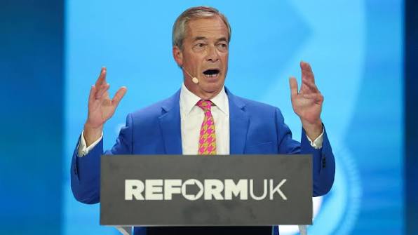 Nigel Farage threatens to overhaul Lords and judiciary in Reform conference  speech