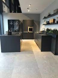 De openingstijden van alle vestigingen van mandemakers keukens in groningen vindt u op openingstijden.com. Mandemakers Groningen Keuken Ontwerp Thuis Keukens Keukenvloer