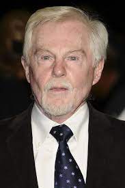 Derek Jacobi Sir Derek Jacobi Arriving For The My Week With Marilyn Premiere At Sponsored Ad Ad Jaco Derek Vintage Business Cards My Week With Marilyn