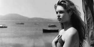 Her father had an engineering degree and worked with his father in the family business. Brigitte Bardot Die Spate Wahrheit Emma