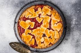 Tarte De Linz Decoree De Cœurs Rezept Linzertorte Lebensmittel Essen Linzertorte Rezept