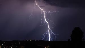 Zusammenfassung von unwetterwarnungen in bayern! Unwetterwarnung Gewitter In Bayern Sorgen Fur Unfalle Und Entwurzelte Baume Augsburger Allgemeine