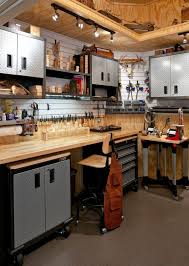 Like The Idea Of Lowering The Ceiling Just Over The Workbenches For Better Lighting And Tool Storage Garagen Renovieren Mannerhohle Garage Garagenhaus