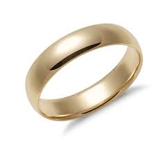 Mid Weight Comfort Fit Wedding Band In 14k Yellow Gold 5mm Blue Nile Mens Gold Wedding Band Yellow Gold Wedding Ring Mens Wedding Bands