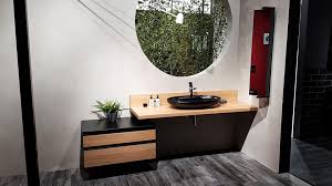 Dunkle Oberflachen In Kombination Mit Eiche In Minimalistischer Ausfuhrung Dieser Waschtisch Entspricht Et Badezimmer Design Badezimmer Trends Luxus Interieur