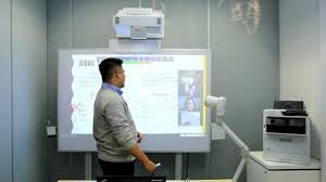 Pembelajaran holistic adalah turunan dari konsep pembelajaran holistik (holistic learning) yang merupakan suatu filsafat pendidikan yang berangkat dari pemikiran. Proyektor Epson Interaktif Eb 1485fi Bikin Pembelajaran Jarak Jauh Jadi Menyenangkan Tribunnews Com Mobile