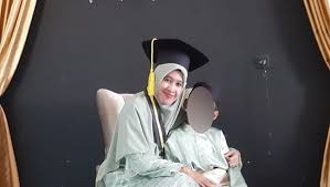 Maybe you would like to learn more about one of these? Mantan Istri Uas Ditanya Netizen Tentang Rujuk Begini Jawabannya