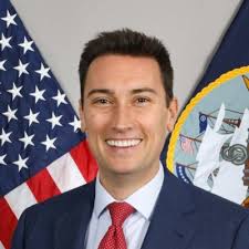 Sarah Fay Campbell (@SarahFCampbell)