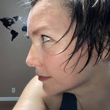 movebecauseyoucan I'm red, blotchy, sweaty, messy but who cares 🤷‍♀️ loved  dancing with you this morning 🩷