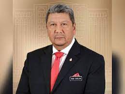 B) mesyuarat perhubungan antara kerajaan persukutuan dan kerajaan negeri. Wan Ahmad Dahlan Ksu Kdn Baharu