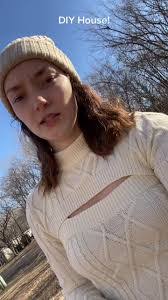 Mackenzie Hodges's Instagram, Twitter & Facebook