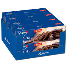 Delicate wafers with dark chocolate. Bahlsen Afrika Edelherb Kekse 8 Packungen Je 130g Sweets Online Com