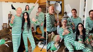 Born november 11, 1962) is an american actress and film producer. Bruce Willis And Demi Moore Wear Matching Pyjamas In Self Isolation Metro News