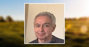 Roque Robles's Instagram, Twitter & Facebook