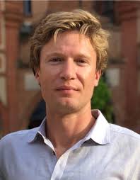 Sam Black's Instagram, Twitter & Facebook