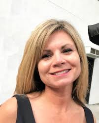 Cynthia Bolen's Instagram, Twitter & Facebook