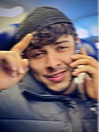 Schulzeit Erinnerung: 1 Million Audition Telugu