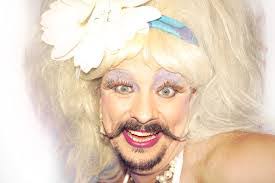 Diane Rabbitt's Instagram, Twitter & Facebook